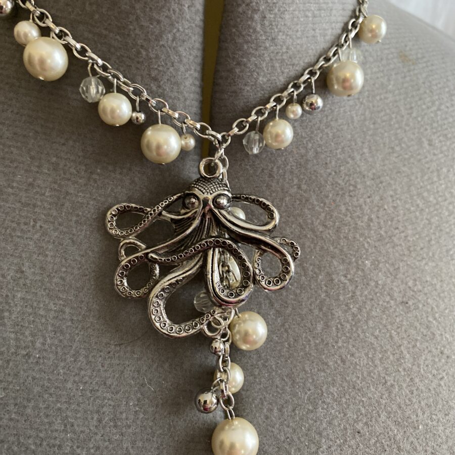 Upscaled & restyled jewelry like this deep sea necklace 